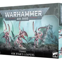 Pudełko Warhammer 40,000 z trzema figurkami Tyranidów, Von Ryan's Leapers, gotowych do ataku.