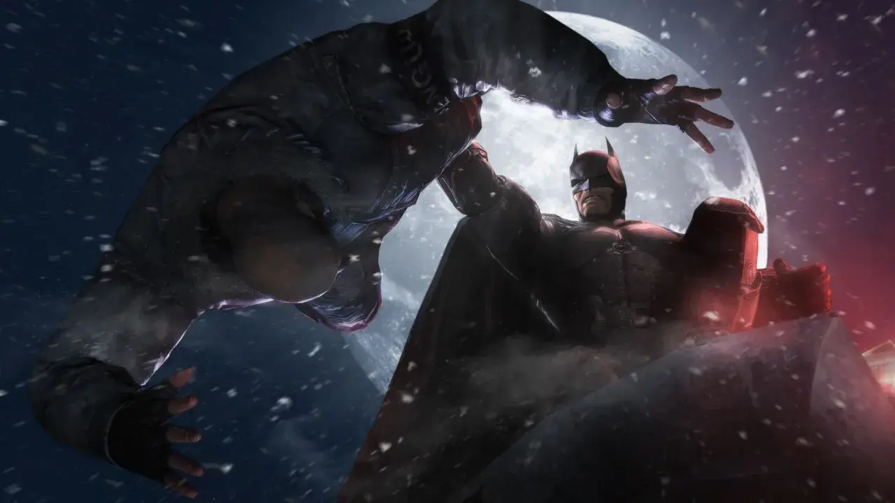 Batman z gry Batman Arkham Origins walczy z przeciwnikiem na tle księżyca.